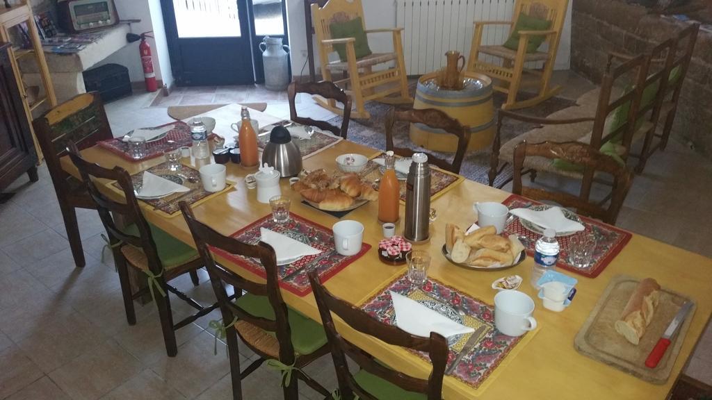 Le Clos Des Aramons Bernis Exteriér fotografie