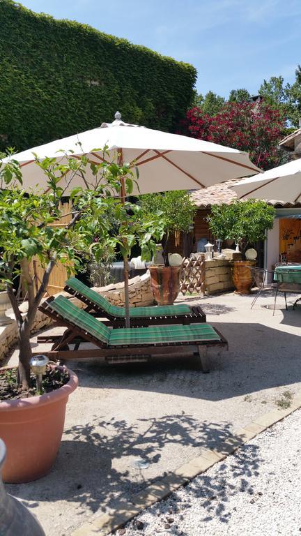 Le Clos Des Aramons Bernis Exteriér fotografie